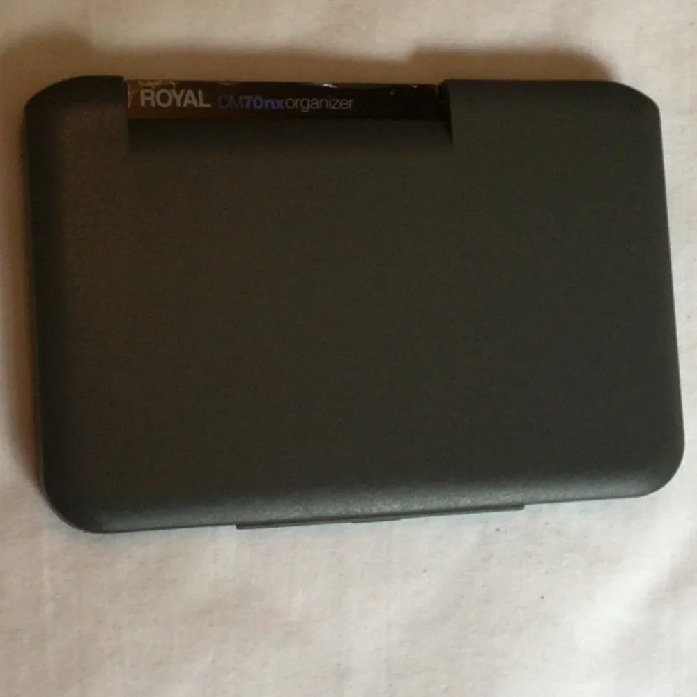 Royal - Electronic Personal Organizer Model DM70nx - Picture 3 of 4